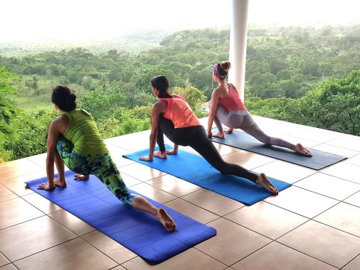 YOGA meets YOU Peter Weitgasser und Samira Sefzig 3
