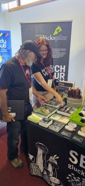 Fungiversität Sissi Kaiser und Tom Beyer 7