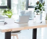 Büro ergonomisch einrichten